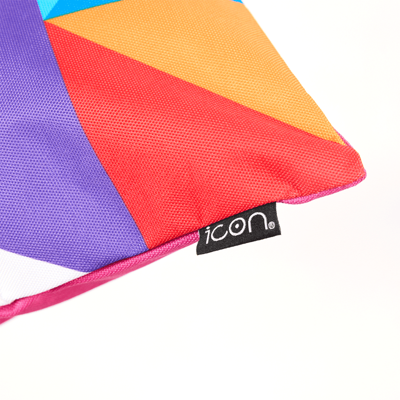 Geometrisch sierkussen voor binnen en buiten – technicolor